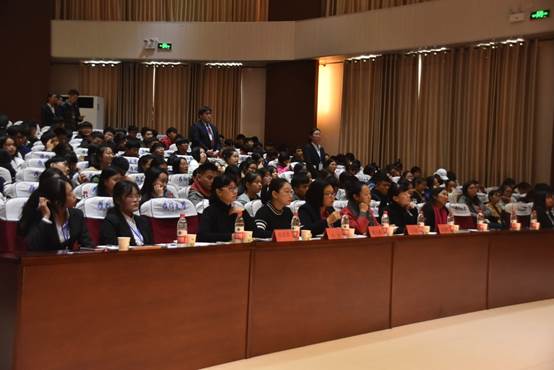 說明: E:\【思政科工作】\【學生活動評選】\2018大學生講好河南故事英語大賽\微信圖片_201811201056498.jpg